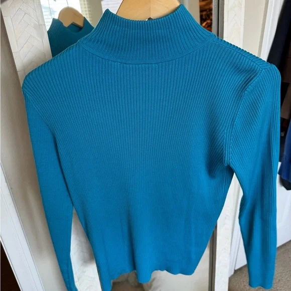 Nordstrom 100% Silk Teal Ribbed Knit Top - Picture 4 of 7